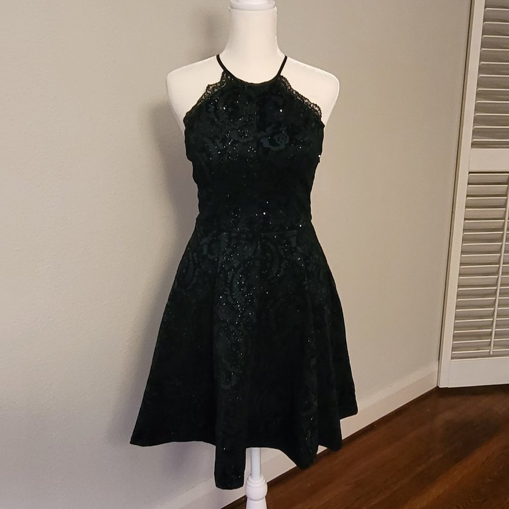 Glitter Brocade Cocktail Halter Party Dress in Deep Green and Black Lace - Picture 11 of 11